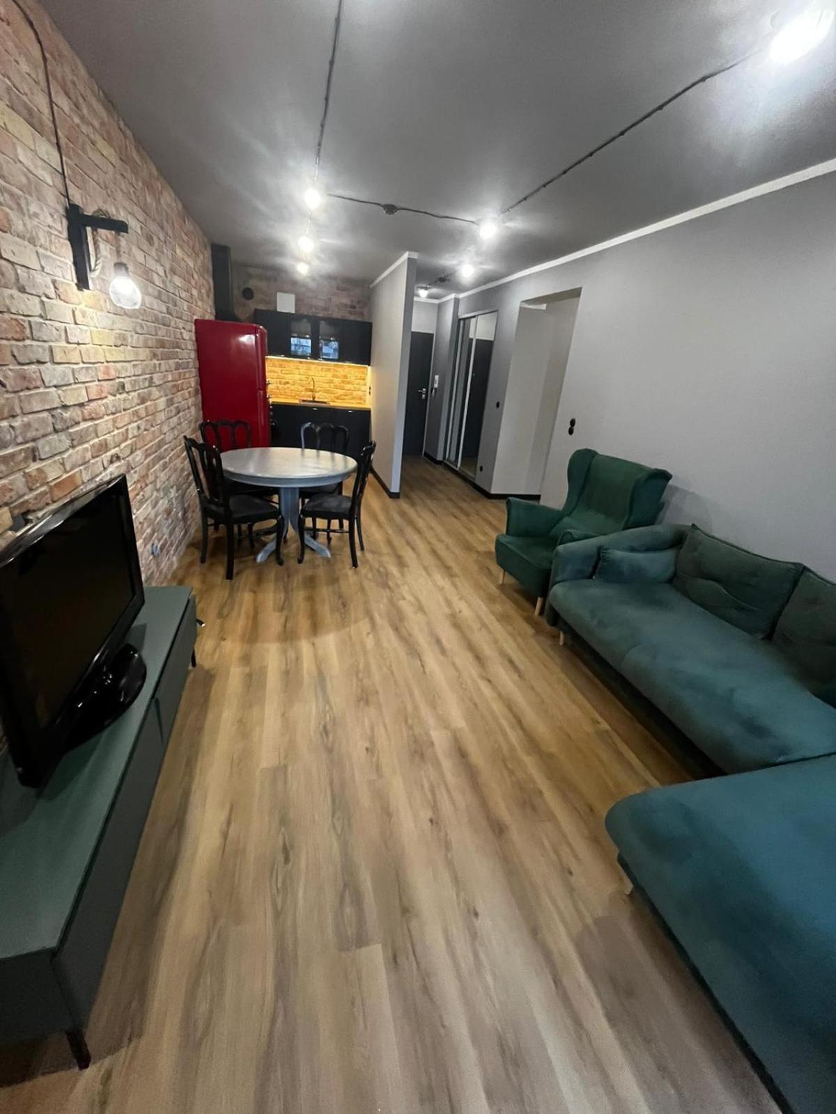 Apartament Z Widokiem Na Stadion Styl Industrialny Jedyny Taki Check In 24 H Poznan Luaran gambar